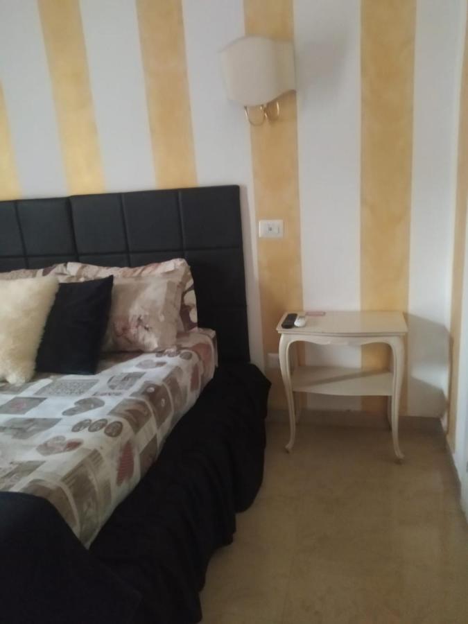 Bed and Breakfast Fiumicinoa57 Exterior foto